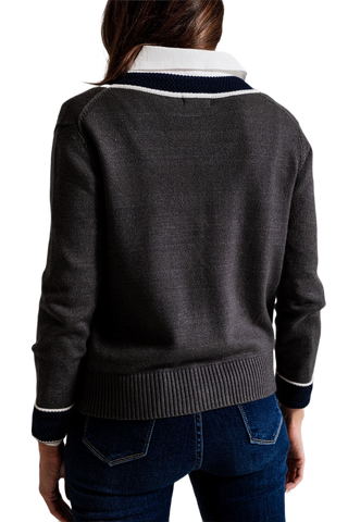 Gray Cardigan With Pockets and Channel Style