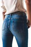 Skinny Jeans in Distressed Blue