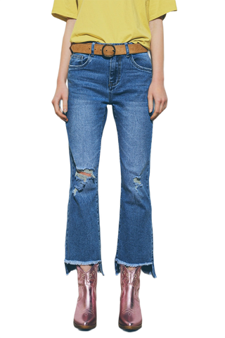 Straight Distressed Jeans in Medium Wash