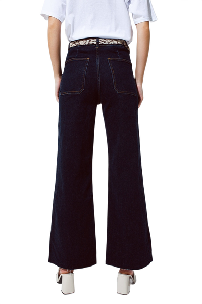 Elegant Styled Straight Jeans