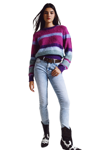 Super Skinny Jeans in Mid Rise in Light Blue Wash
